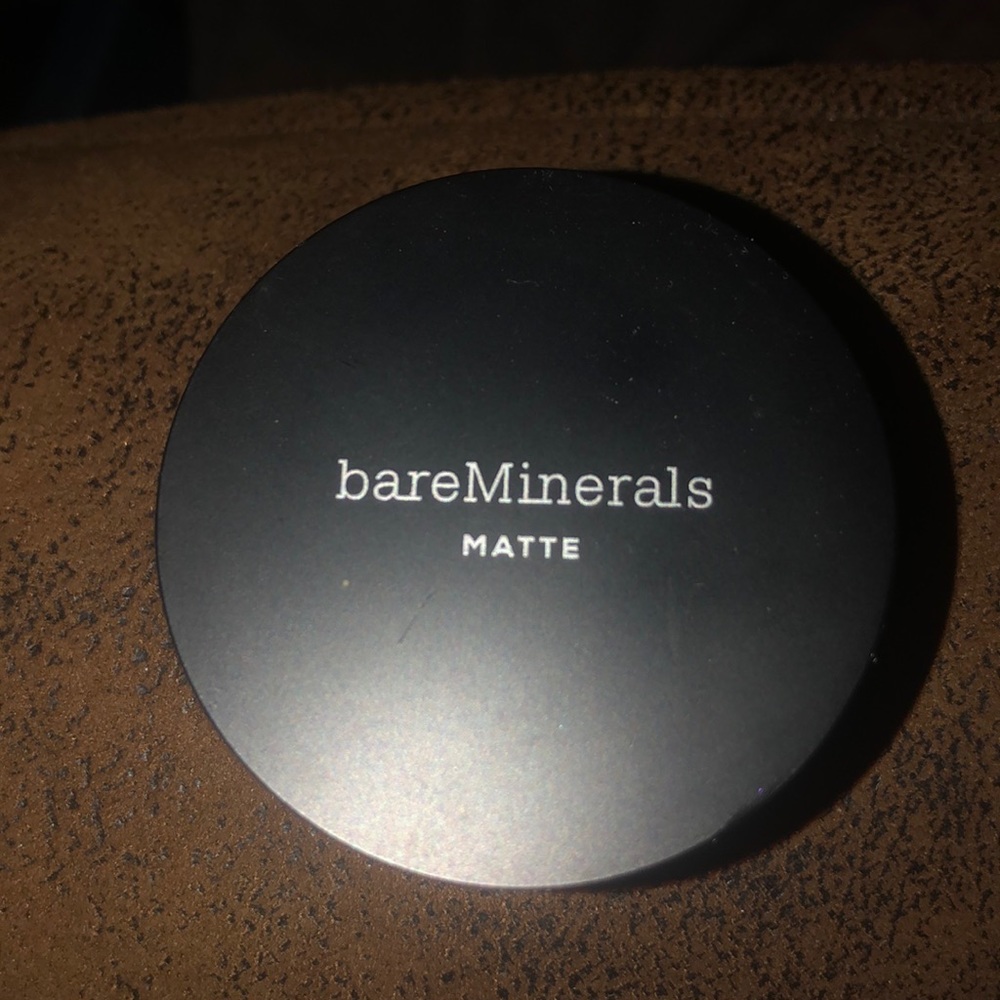 NWT Bare Minerals Matte Foundation